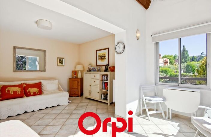 BANDOL APPARTEMENT AVEC PISCINE ET TERRASSE — photo 5