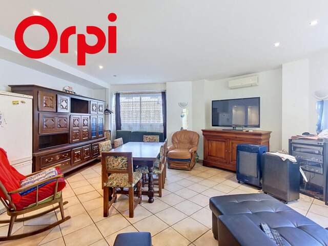 A vendre appartement T3 70m², grande cave, quartier Saint Jean (83100) — photo du bien