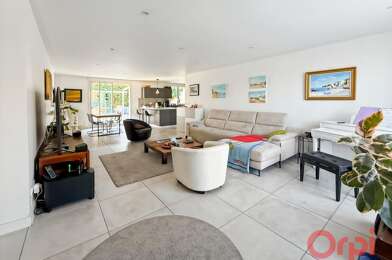 Maison 5 pièces 599000 €