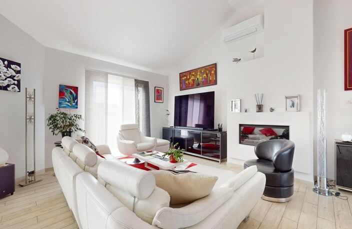 Exceptionnel maison de Plain pied centre ville du Cellier — photo 3