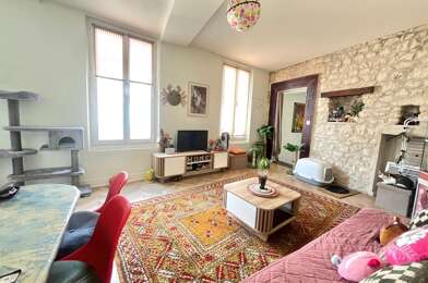 Appartement 3 pièces 104800 €
