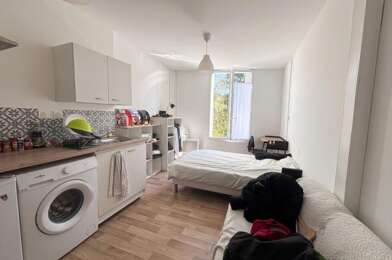 Appartement 1 pièces 370 €