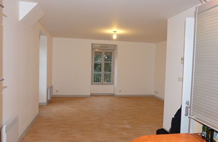 Appartement Poitiers 4 pièce(s) 90.58 m2 — photo 2