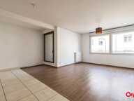 Appartement 46 m² – Centre-ville Reims – Balcon – Parking sous-sol – Résidence récente — photo 2