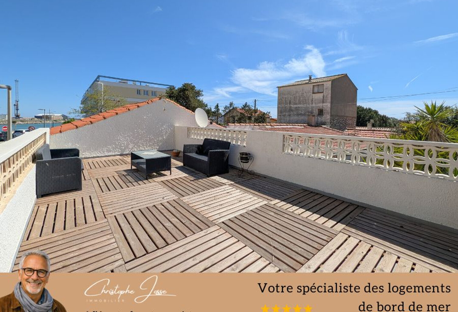 Ensemble immobilier avec cour intérieure et roof top vue Robine — photo 1