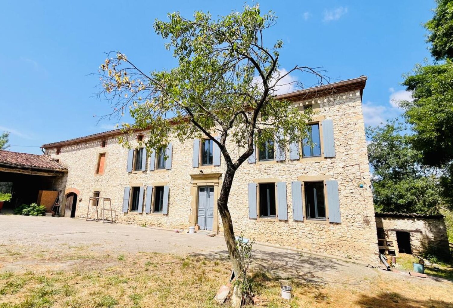 Corps de ferme 7 pièce(s) 340 m2 — photo 1