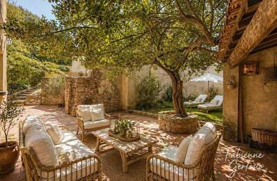 Solliès-Ville! Maison de Village de 105m2 avec jardin et cave — photo du bien