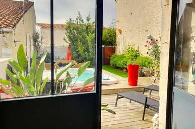 Maison 8 pièces 593000 €