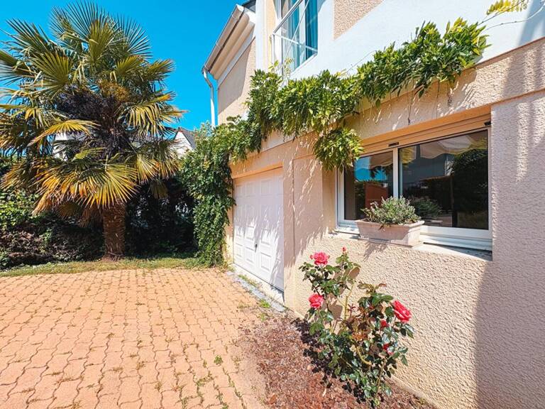 Maison 5 chambres -  jardin et garage - Orvault / La Cholière — photo 1
