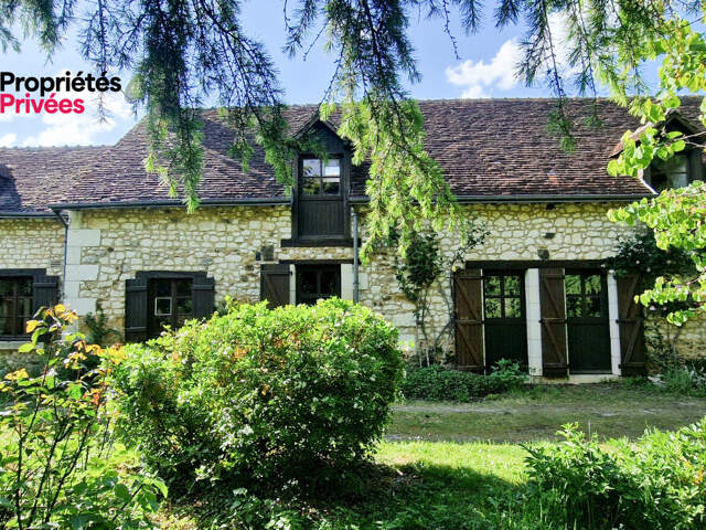 Baudres - longère de plain-pied 180 m² - 6 pièces/4 chambres - ascenseur - jardin arboré — photo du bien
