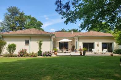 Maison 9 pièces 498000 €
