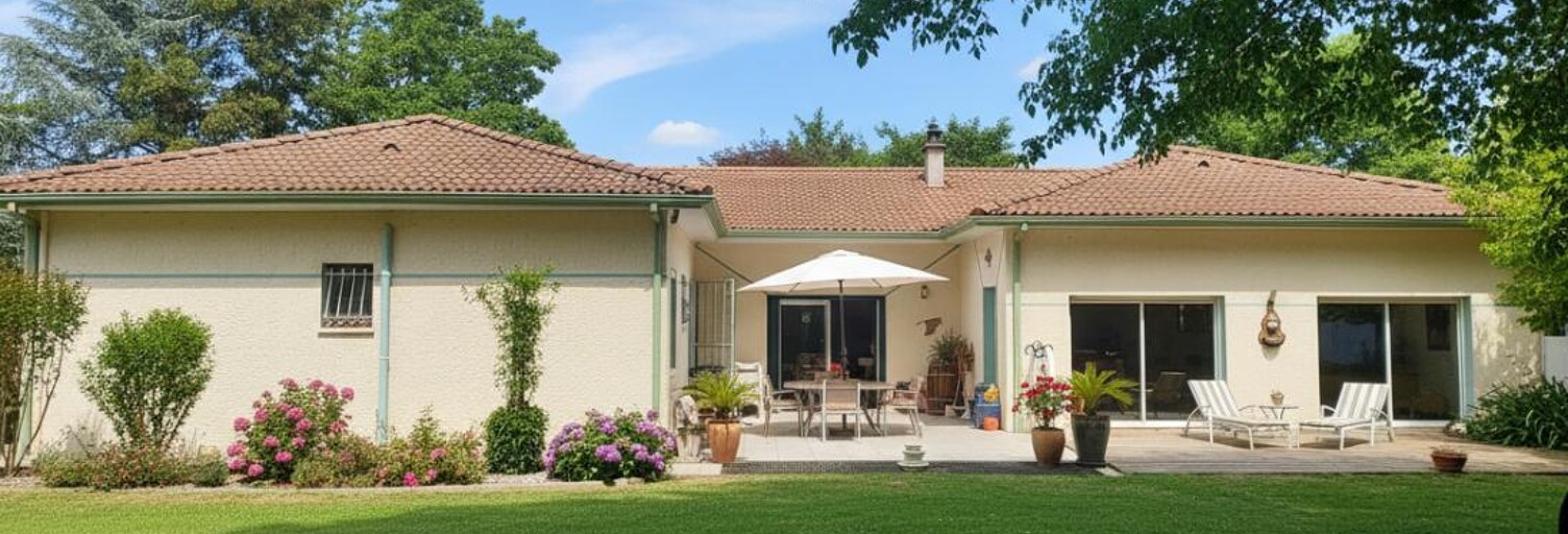 Maison 9 Pièces 200 m² à vendre à Sainte-Eulalie (33560)