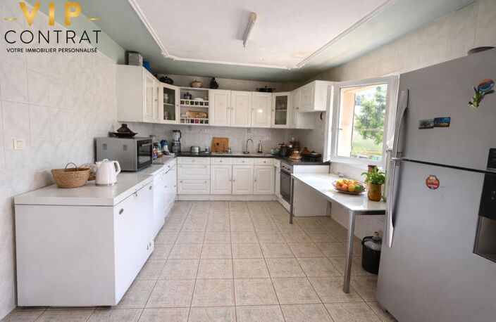 EXCLUSIVITES - RARE À STAINS -Maison 196 m² + Dépendance - 6 chambres - Fort potentiel — photo 4