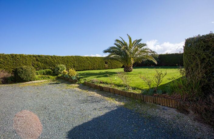 Corps de ferme en pierre à Pleumeur-Gautier , 4 ch potentielles ,Dépendances , 14 912 m² ,Proche plages (Côtes-d'Armor) — photo 5