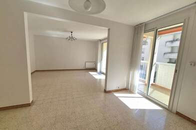 Appartement 4 pièces 220000 €