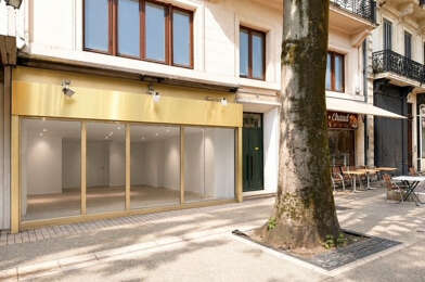 Commerce  1600 €