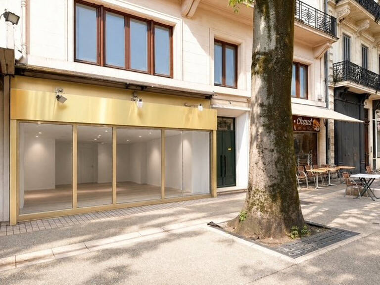 LOCAL COMMERCIAL BOULEVARD GAMBETTA NÎMES — photo 1