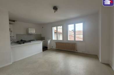 Appartement 2 pièces 445 €