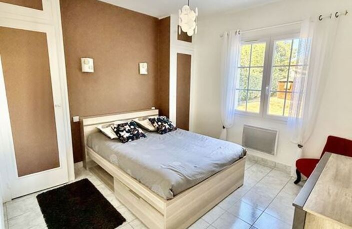 Maison - 128m ² — photo 3