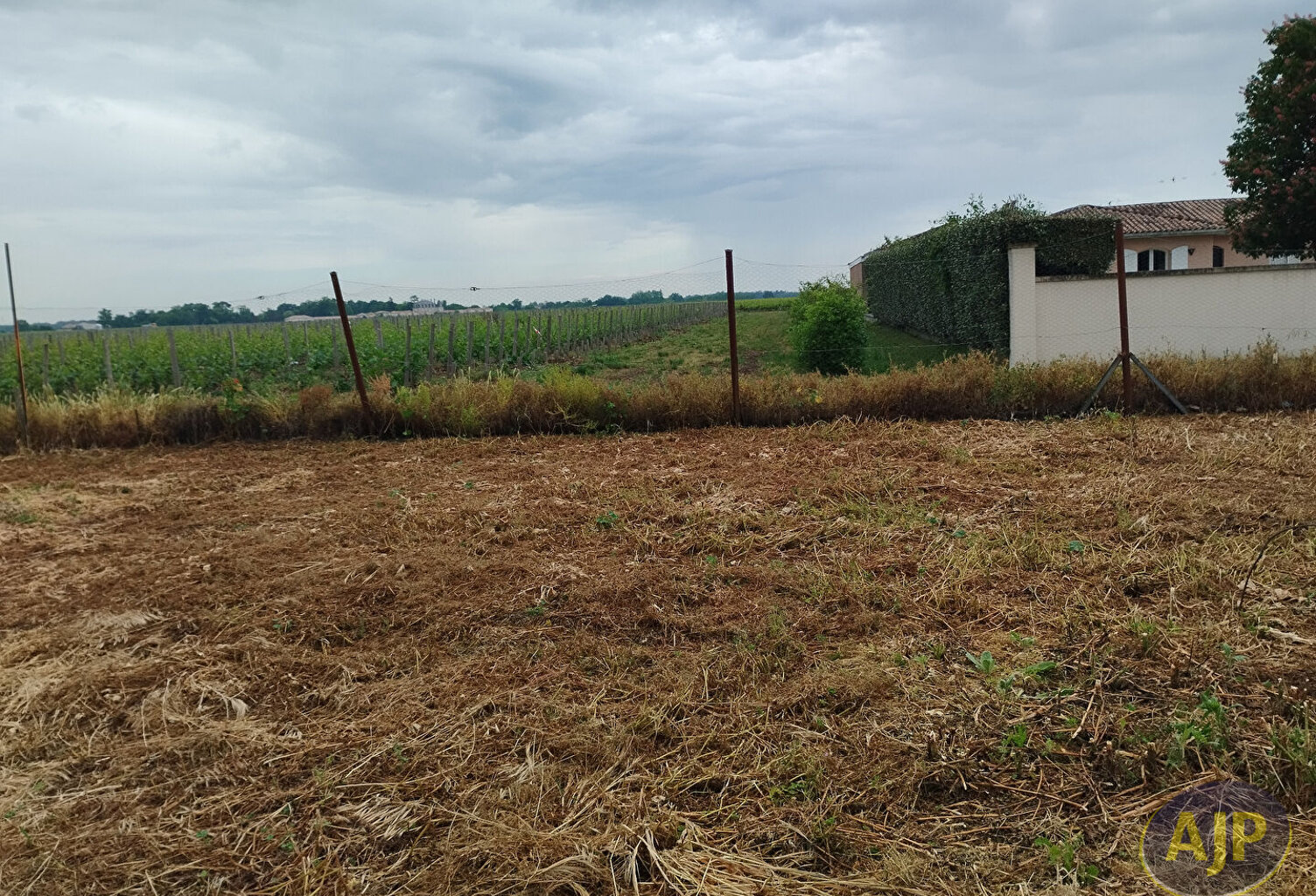Terrain constructible Pauillac 635 m2 — photo 1