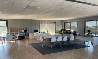 Commerce  105 m² à louer à Fonbeauzard (31140)