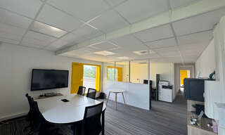 Bureau 3 Pièces 70 m² à louer à Avignon (84140)