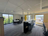 Magnifiques bureaux lumineux, modernes et idéalement situés à AGROPARC avec parking — photo 2