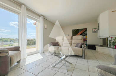 Maison 7 pièces 350000 €