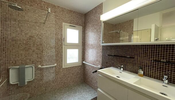 Villa / Maison 6 pièces  à louer Pau 64000