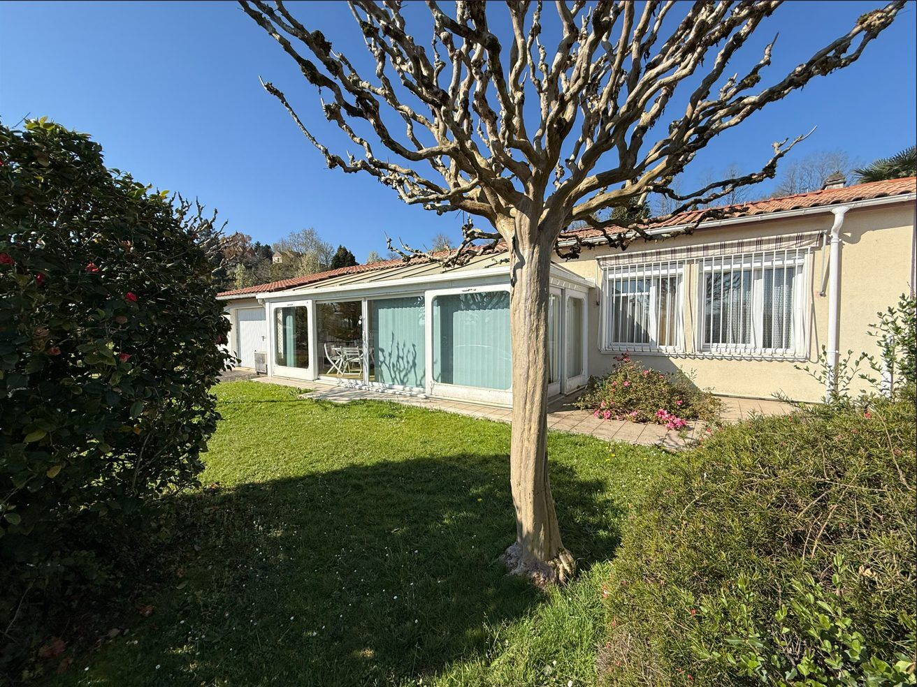 Villa / Maison  T4 à vendre Mourenx 64150