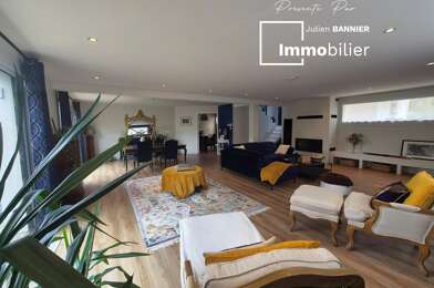 Maison 9 pièces 549900 €