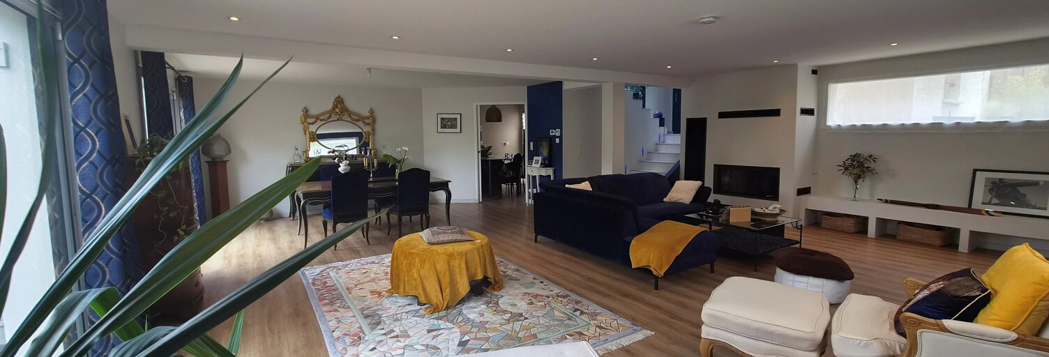 Maison 9 Pièces 268 m² à vendre à Lorient (56100)