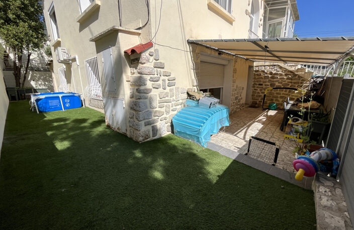 MARSEILLE 15 ND LIMITE PROPRIETE DE RAPPORT AVEC 4 LOGEMENTS — photo 2