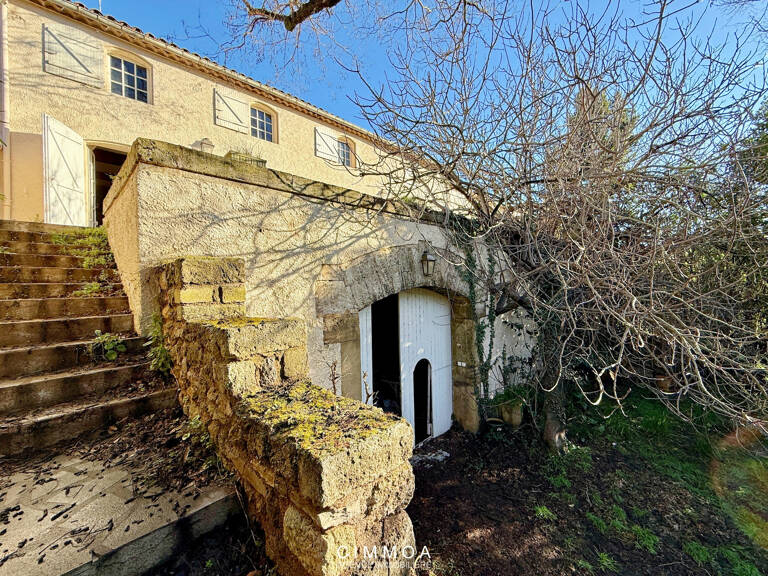 Maison vigneronne à fort potentiel à vendre au coeur de Gige — photo 1