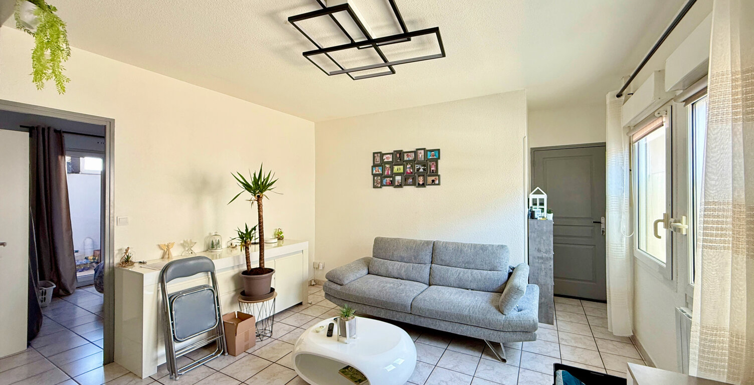 Appartement T3 à vendre loué au centre de Balaruc-les-Bains — photo 1