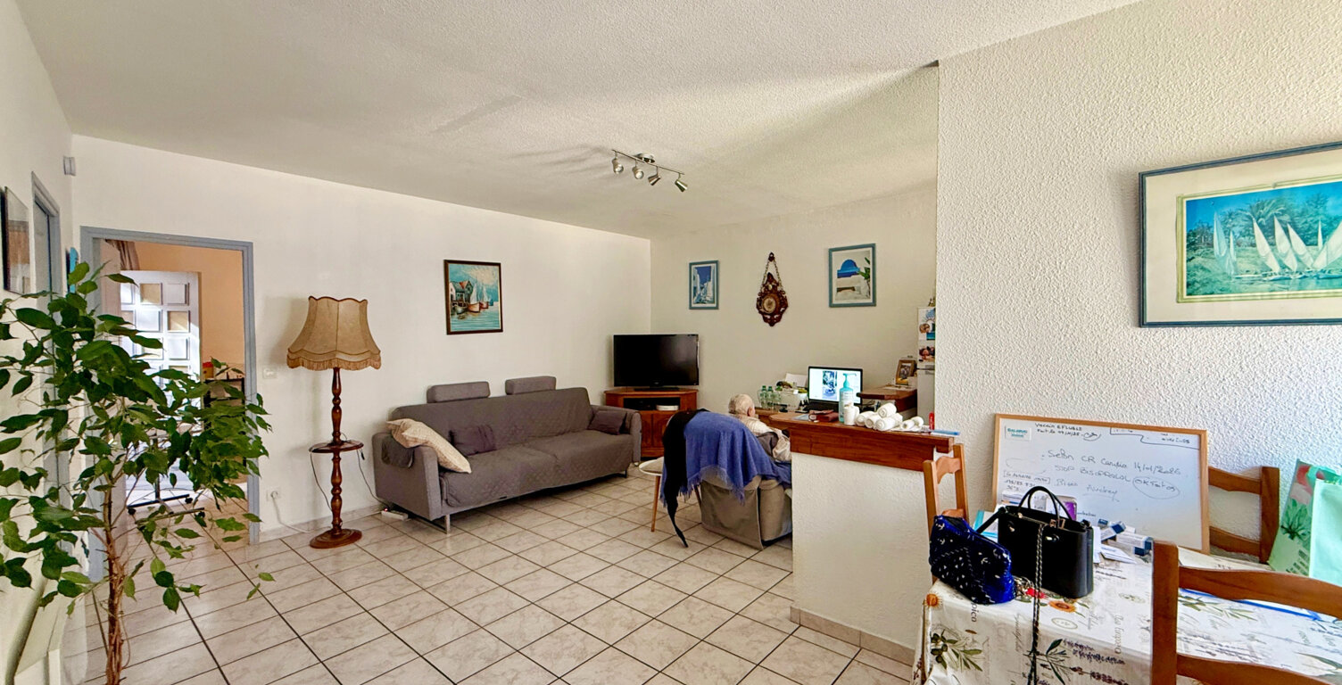 Appartement T3 vendu loué au centre de Balaruc-les-Bains — photo 1