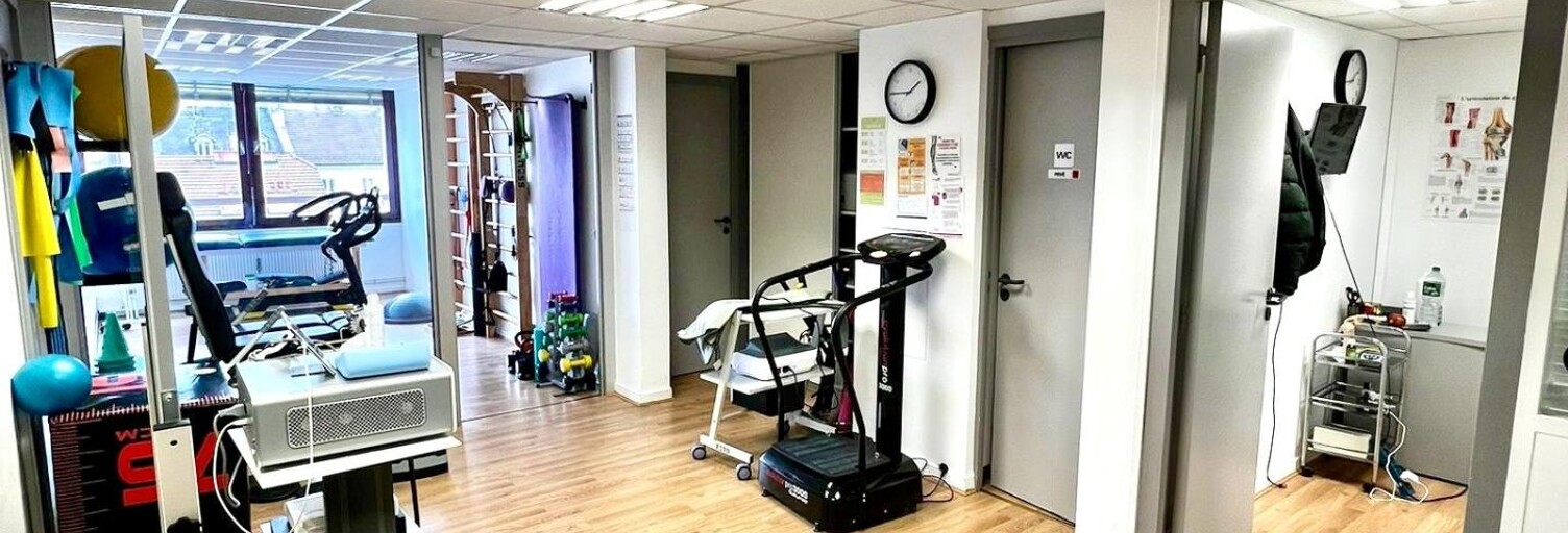 Commerce 4 Pièces 66 m² à vendre à Annemasse (74100)