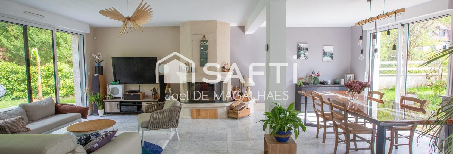 Maison 7 Pièces 185 m² à vendre à Le Mesnil-Saint-Denis (78320)