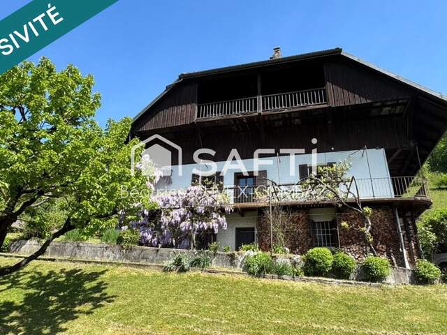 Ferme authentique avec terrain constructible 2813 m2 — photo du bien