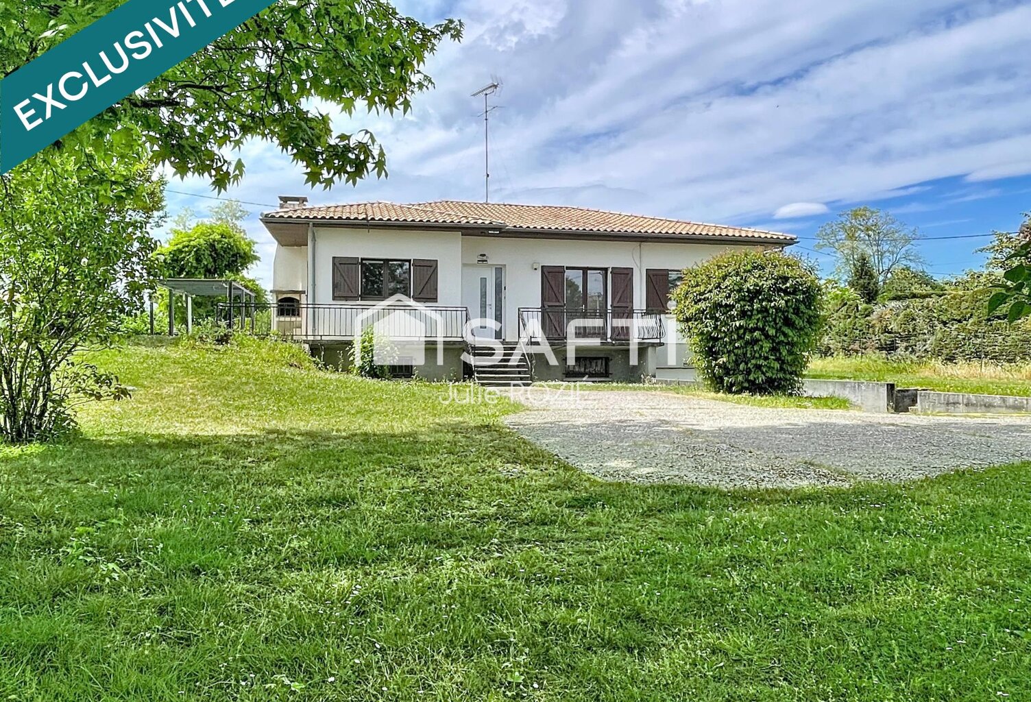 À Castelnau, maison de 120 m², 4 ch, garage et sous-sol. — photo 1
