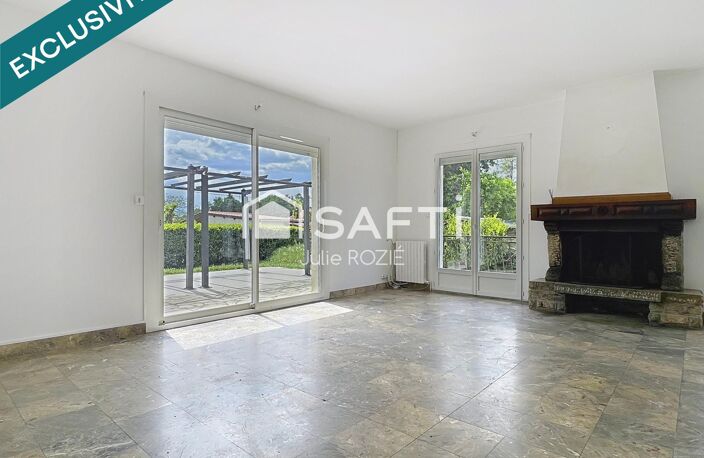 À Castelnau, maison de 120 m², 4 ch, garage et sous-sol. — photo 2