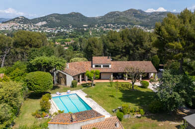 Maison 8 pièces 1300000 €