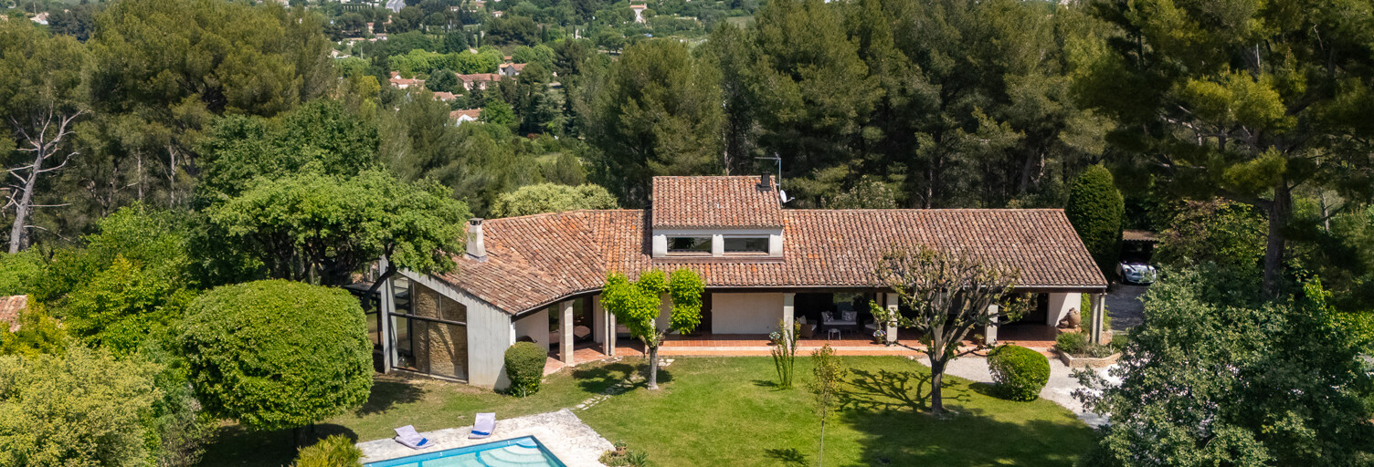 Maison 8 Pièces 306 m² à vendre à Allauch (13190)