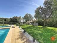 Villa de 116m² sur 1609m² de terrain avec piscine — photo 3