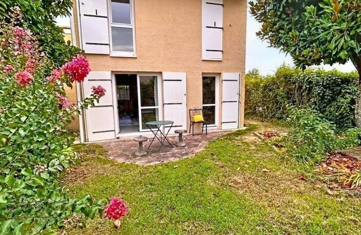 MAISON GRADIGNAN MALARTIC BIEN PLACEE SANS VIS A VIS — photo 2