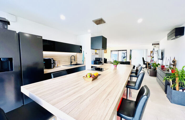 Vente villa T6 avec piscine et garage — photo 5