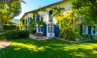 Maison 8 Pièces 330 m² à vendre à Le Puy-Sainte-Réparade (13610)