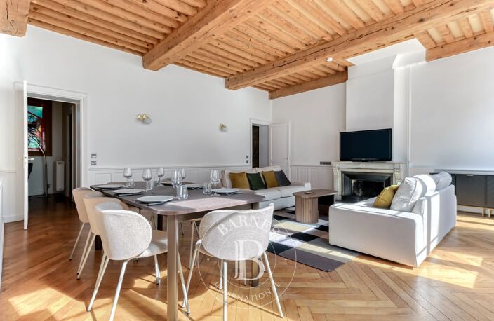 Lyon 1 - Terreaux - Appartement meublé et rénové  de 138,43 m² - Bureau - 3 Chambres — photo 4
