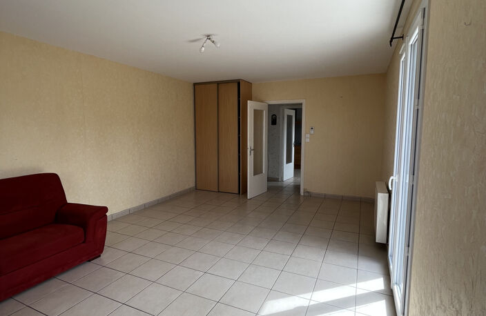 Maison individuelle T4 sur la commune de Preaux avec 1125m2 — photo 5