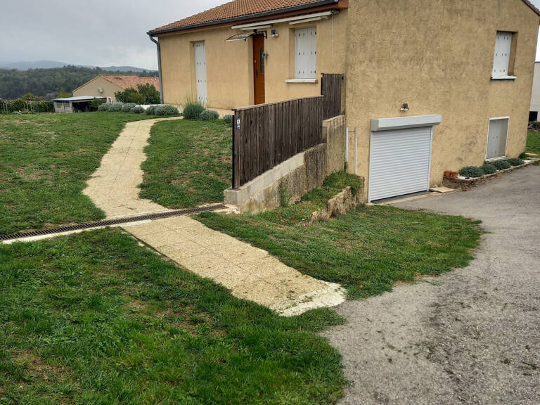 Maison individuelle T4 sur la commune de Preaux avec 1125m2 — photo 1